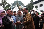 with gub jabar at&nbsp;batik