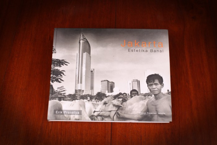 jakarta estetika banal