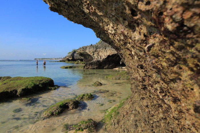 Pantai Padang Padang Bali